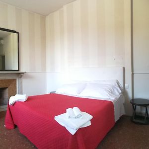 Superior Zimmer mit Kingsize-Bett